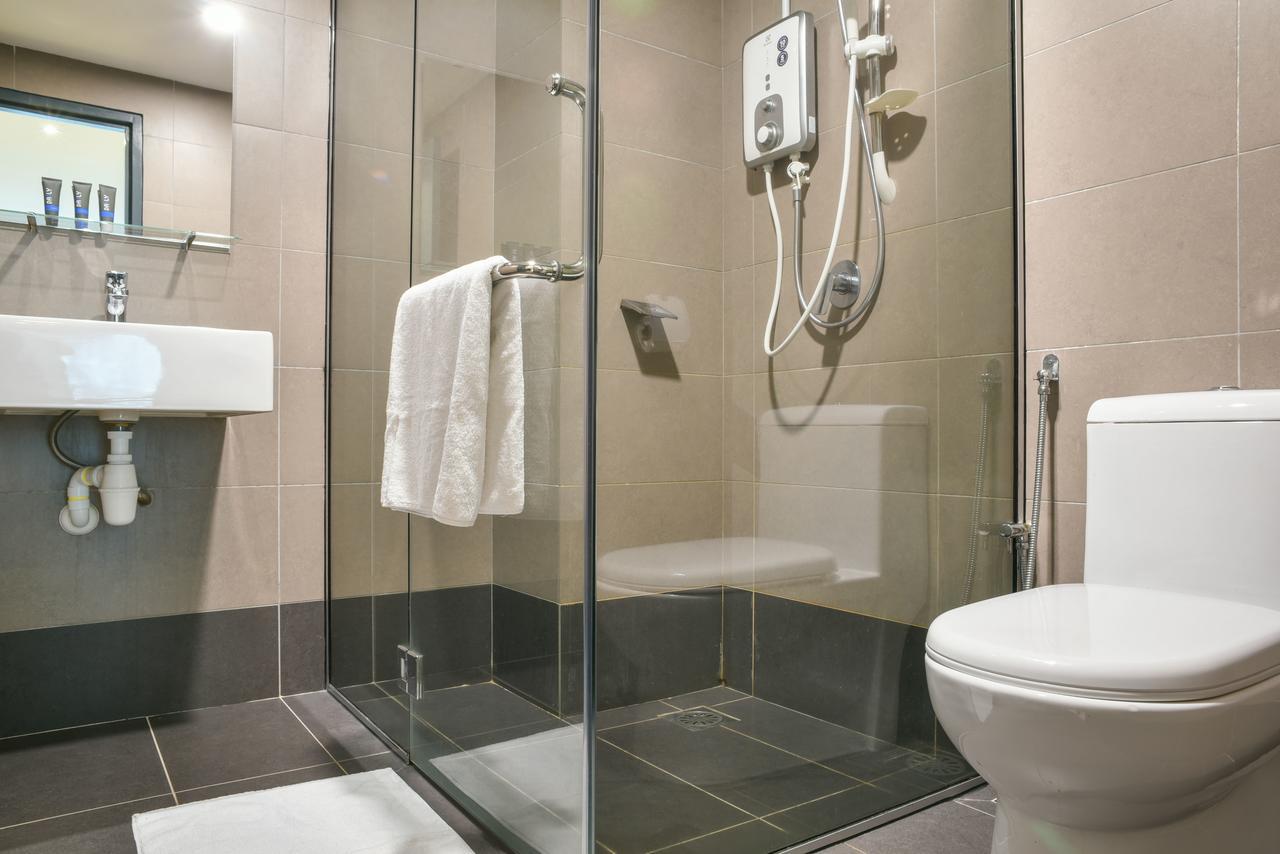 Daily Suites Atria Petaling Jaya Ngoại thất bức ảnh